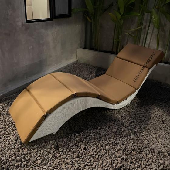 Lounger Type 05 