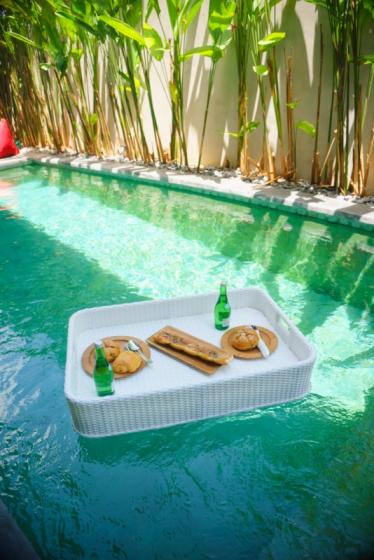 Floating Tray Rectangle 