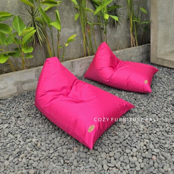 Triangle Beanbag Polyster Pink