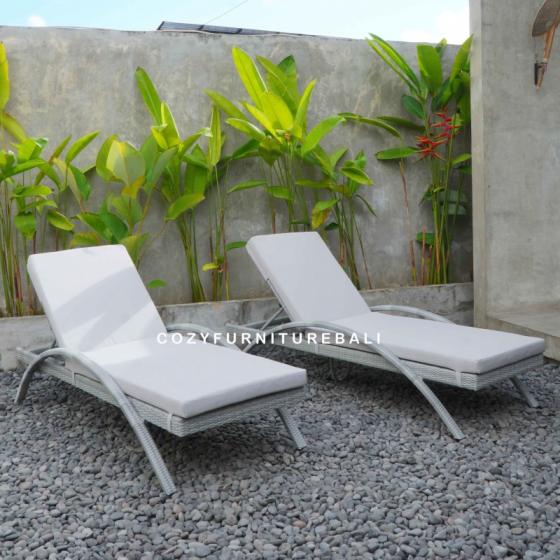 Lounger Type 02