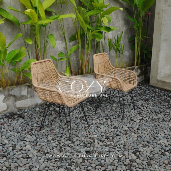 Chair TYPE 09 - HONEY WICKER