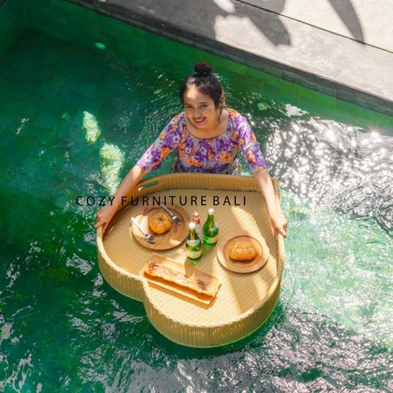 Floating Tray Love